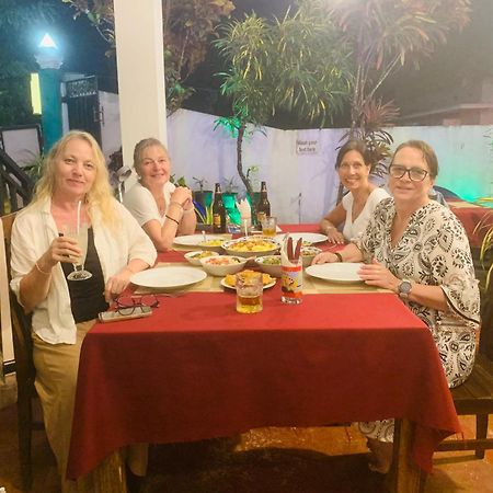 Deshan Homestay & Restaurant Tangalle Ngoại thất bức ảnh